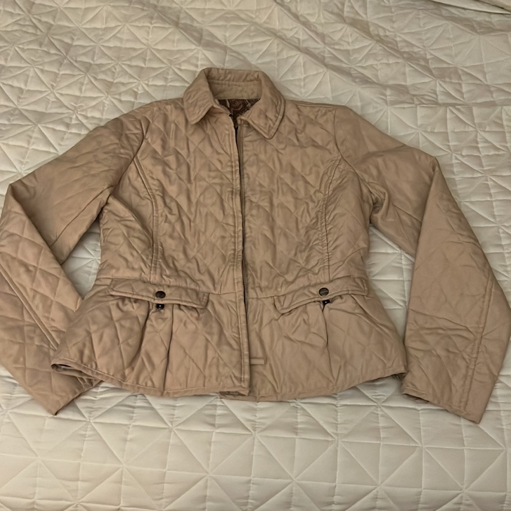 Cream short quilted fitted peplum zip front jacket - S